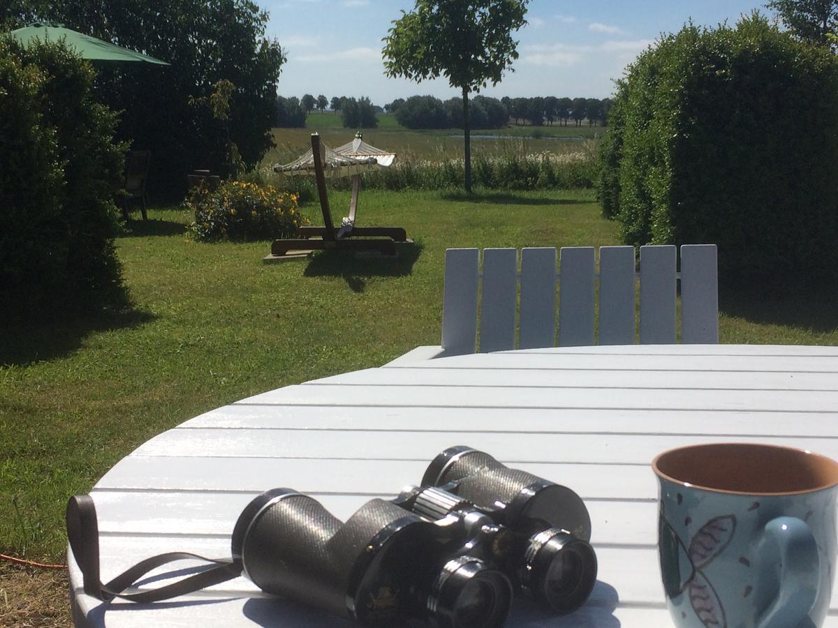 Garden Mellan Slotten Svarte Esterno foto