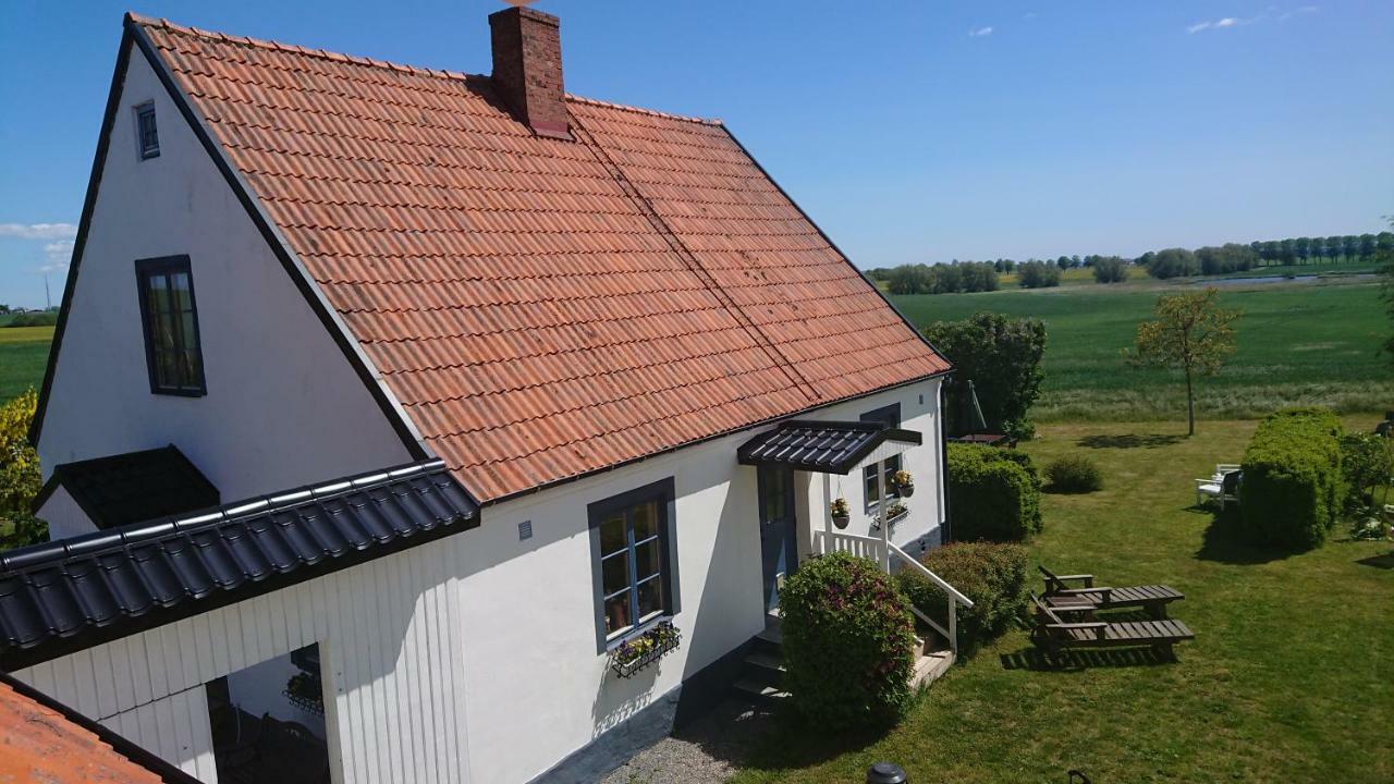Garden Mellan Slotten Svarte Esterno foto