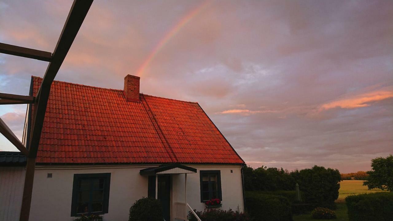 Garden Mellan Slotten Svarte Esterno foto